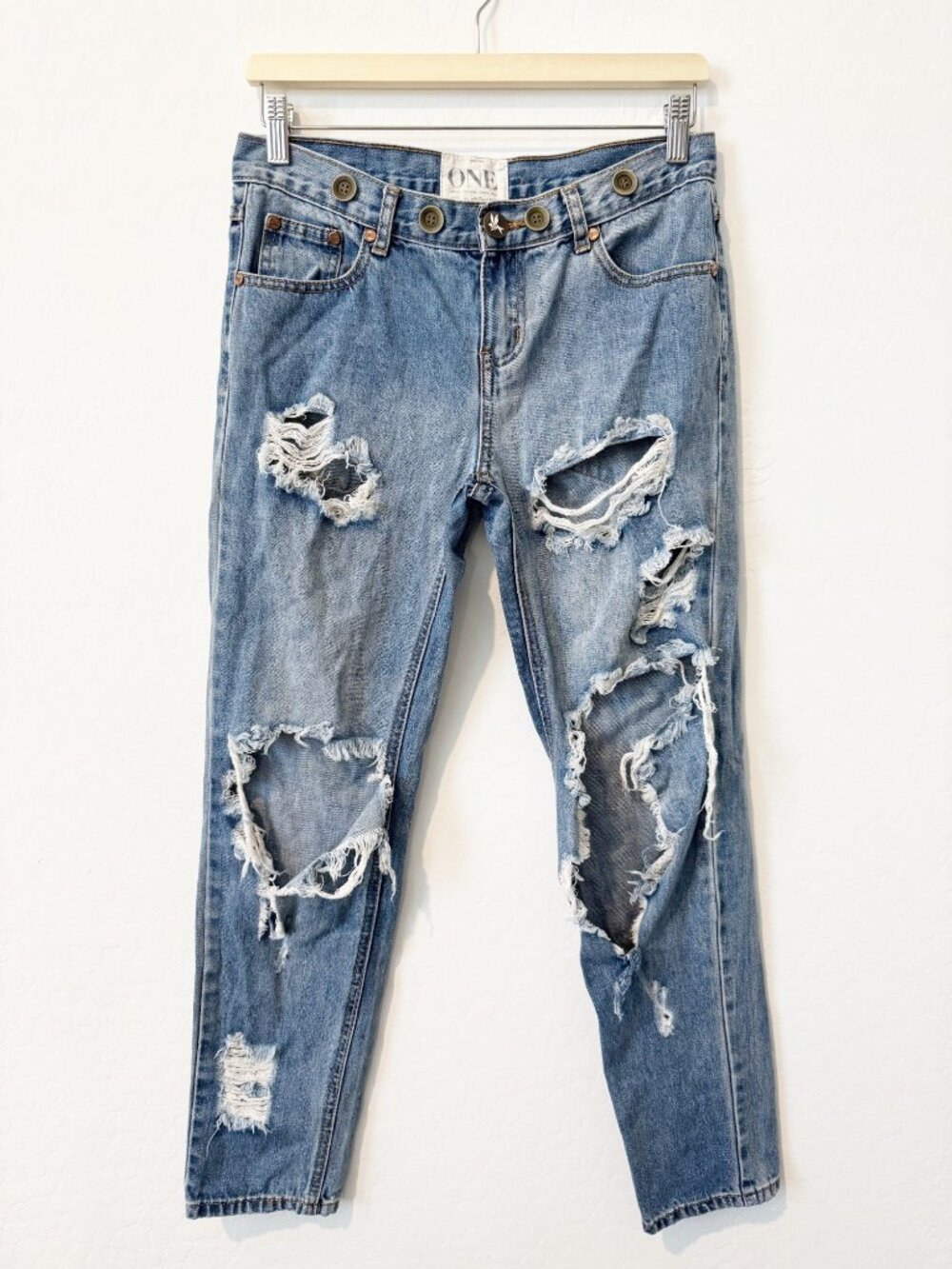 One Teaspoon Awesome Baggies Jeans Size 25 Distressed Destroyed Denim Grunge